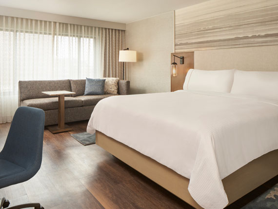 Westin Indianapolis exterior 